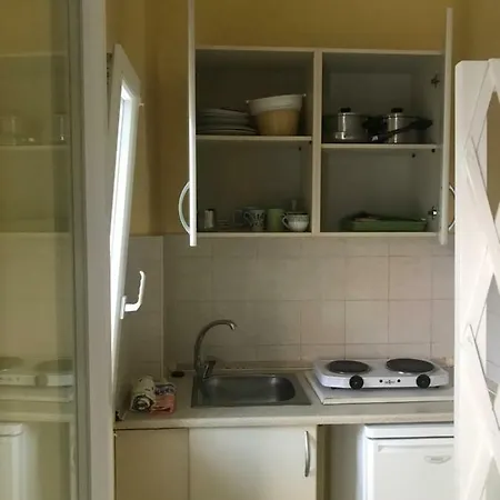 Zeus Place Studio 2 Sea View Apartman